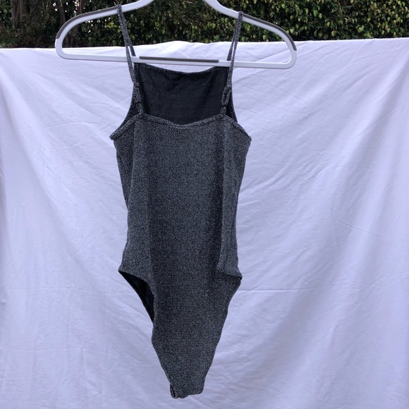 Bodysuit sparkly black. High leg - Picture 2 of 3